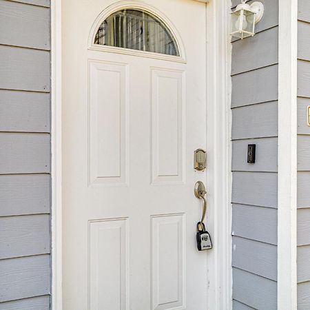Airy Biloxi Condo With Patio Walk To Beach! Εξωτερικό φωτογραφία